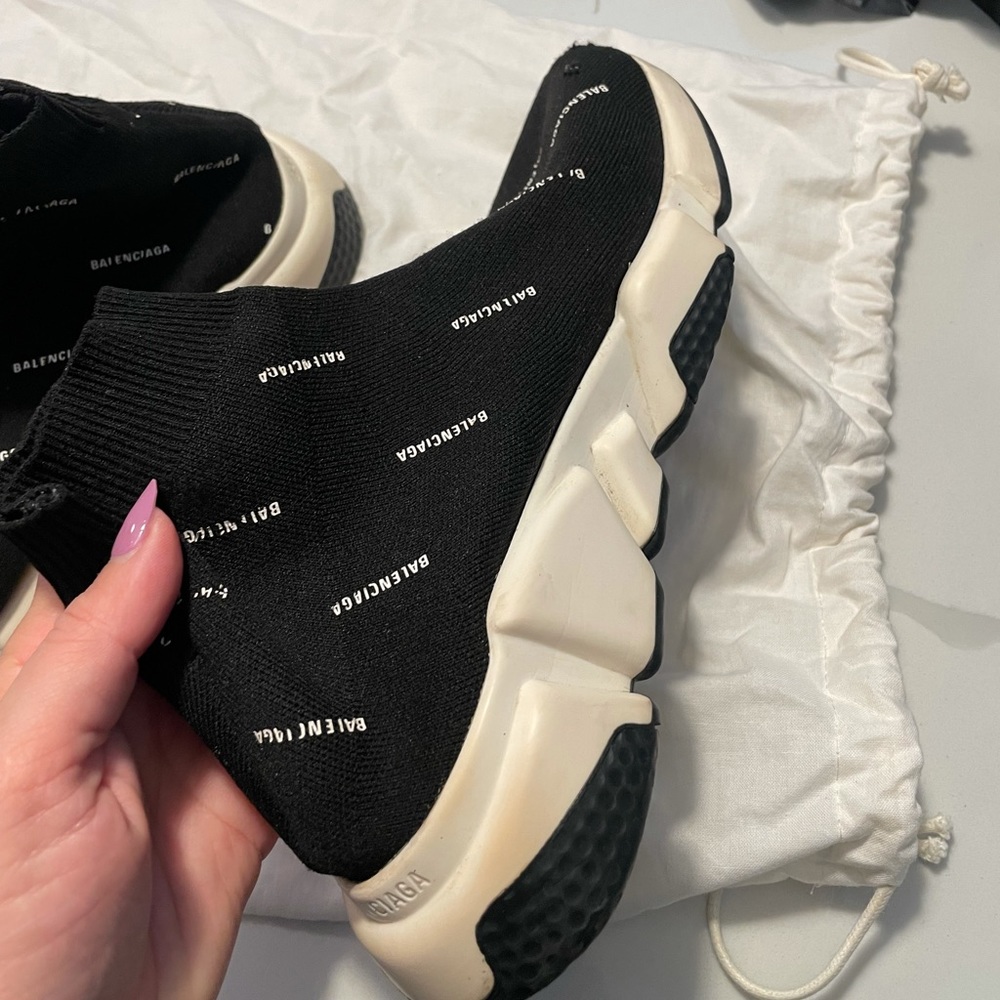 Authentic balenciaga sneakers - Picture 1 of 4